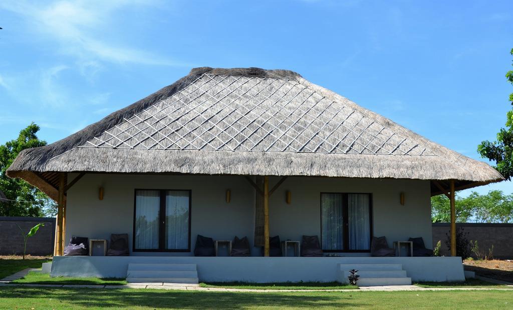 Hotel Ekas Breaks Zewnętrze zdjęcie